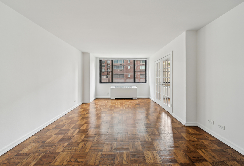 Living room with parquet floors