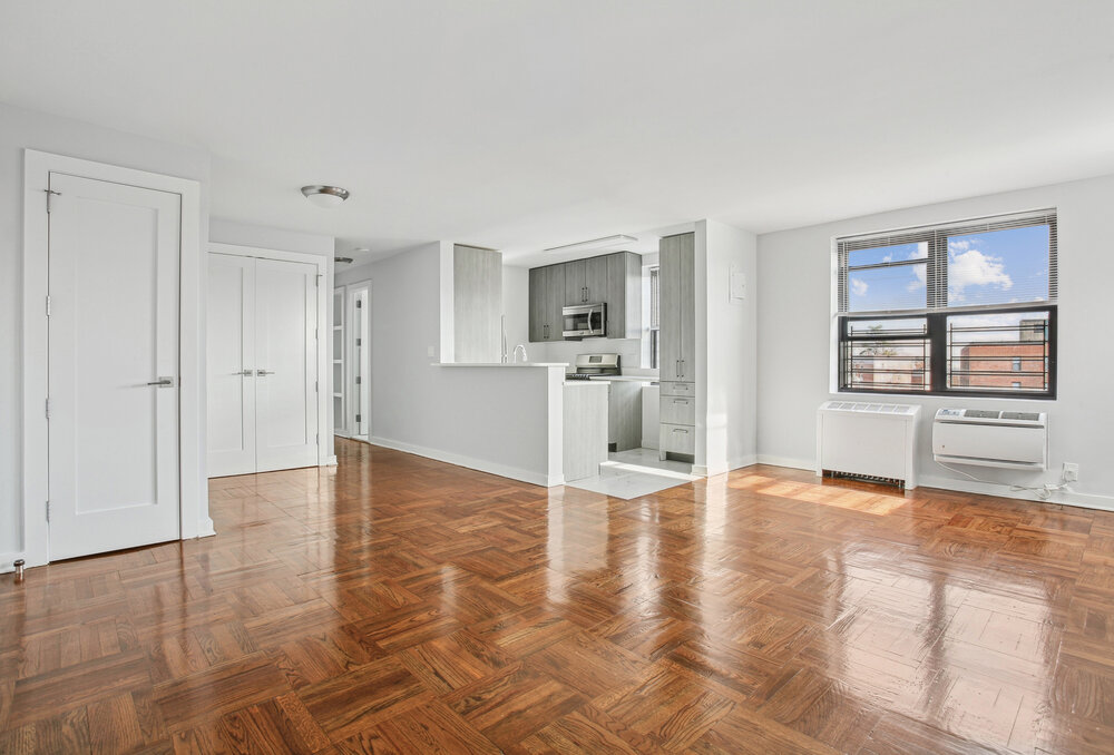 197, 207, 217 Drake Ave, New Rochelle