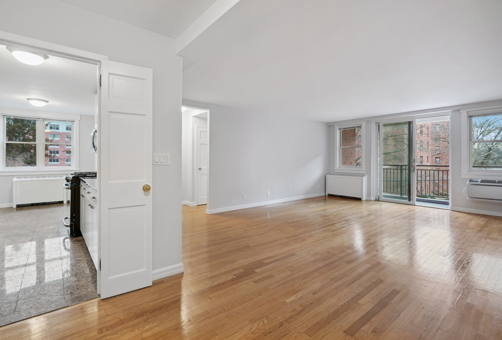 345 Main Street, White Plains