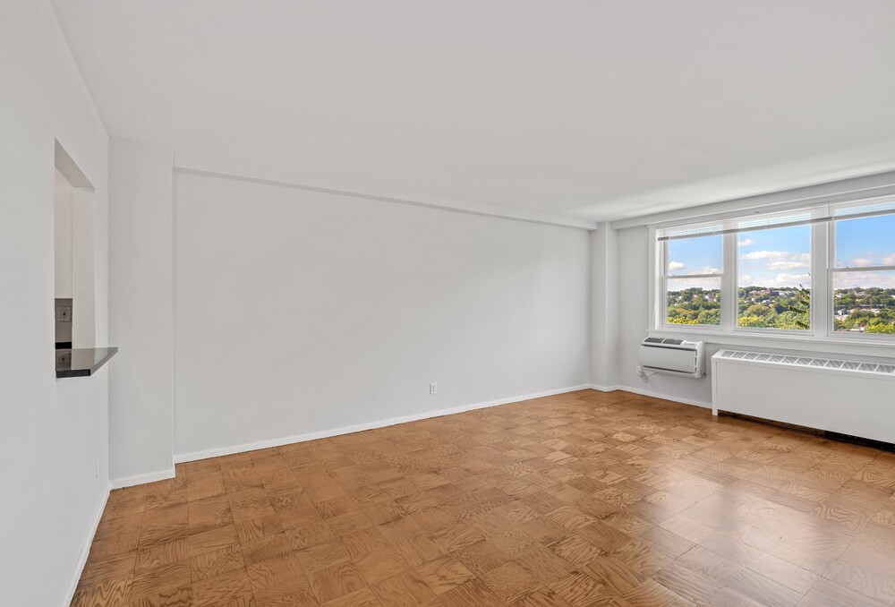 345 Main Street, White Plains